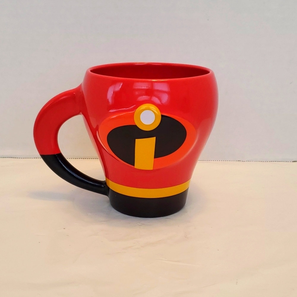 Disney's Pixar Incredibles Mug NWOT - Picture 2 of 2